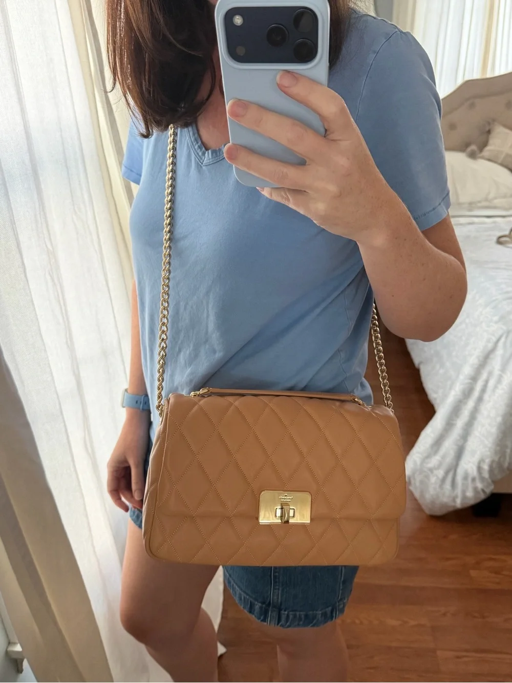 Kate Spade ♠️ NEVER USED Carey Quilted Tan crossbody bag with Gold Chain